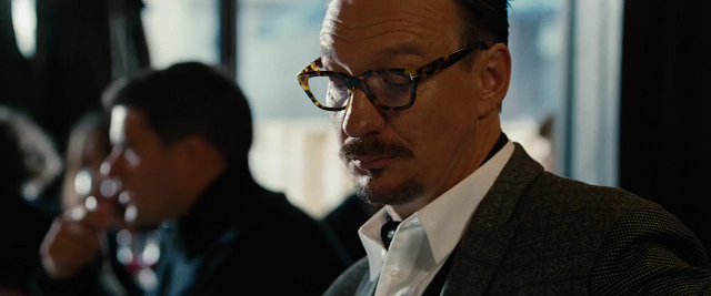 RED 2 (2013) Full Movie 300MB 700MB BRRip BluRay DVDrip DVDScr HDRip AVI MKV MP4 3GP Free Download pc movies