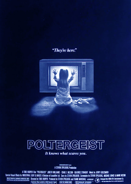Poster of Poltergeist 1982 720p Hindi BRRip Dual Audio Full Movie Download