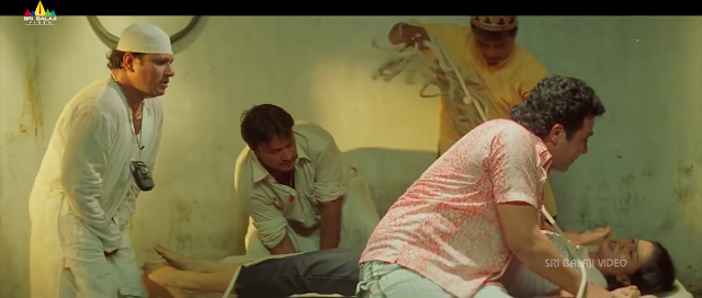 The Angrez 2 Hyderabadi 2015 Full Movie 300MB 700MB BRRip BluRay DVDrip DVDScr HDRip AVI MKV MP4 3GP Free Download pc movies