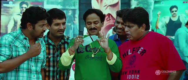 Double Attack (Naayak) 2013 Full Movie 300MB 700MB BRRip BluRay DVDrip DVDScr HDRip AVI MKV MP4 3GP Free Download pc movies