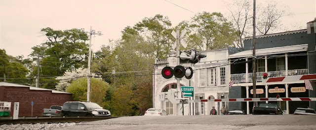 Splited 200mb Resumable Download Link For Movie Term Life 2016 Download And Watch Online For Free