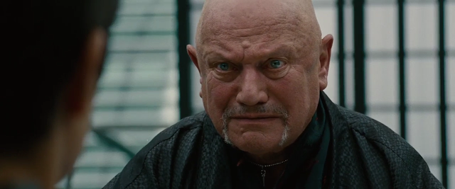 Single Resumable Download Link For Movie RED 2 (2013) Download And Watch Online For Free