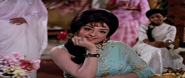 Padosan 1968 Full Movie 300MB 700MB BRRip BluRay DVDrip DVDScr HDRip AVI MKV MP4 3GP Free Download pc movies