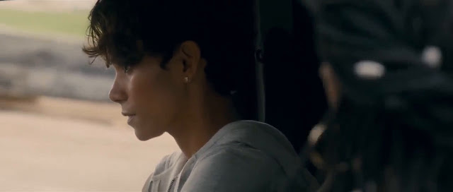 Splited 200mb Resumable Download Link For Movie Dark Tide 2012 Download And Watch Online For Free