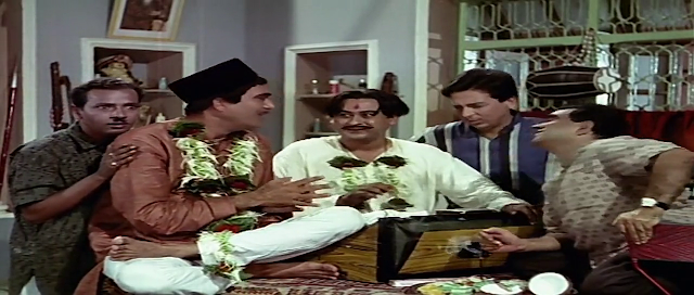 Splited 200mb Resumable Download Link For Movie Padosan 1968 Download And Watch Online For Free