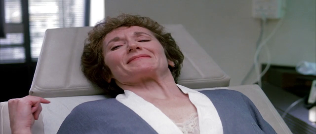 Dead Ringers 1988 Full Movie 300MB 700MB BRRip BluRay DVDrip DVDScr HDRip AVI MKV MP4 3GP Free Download pc movies