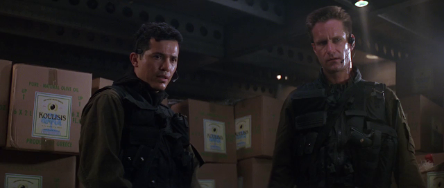 Splited 200mb Resumable Download Link For Movie Executive Decision 1996 Download And Watch Online For Free