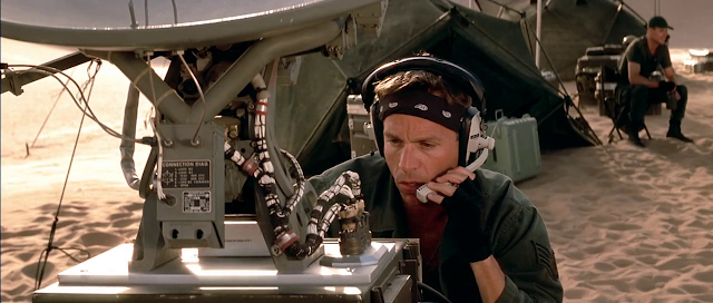 Stargate 1994 Full Movie 300MB 700MB BRRip BluRay DVDrip DVDScr HDRip AVI MKV MP4 3GP Free Download pc movies