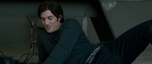 Splited 200mb Resumable Download Link For Movie I.T. 2016 Download And Watch Online For Free