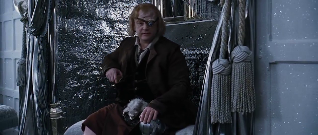 Harry Potter and the Goblet of Fire 2005 Full Movie 300MB 700MB BRRip BluRay DVDrip DVDScr HDRip AVI MKV MP4 3GP Free Download pc movies